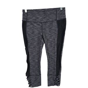 Womens Athleta Striped Capri Workout Leggings Side Pockets Nylon Blend Stretch S